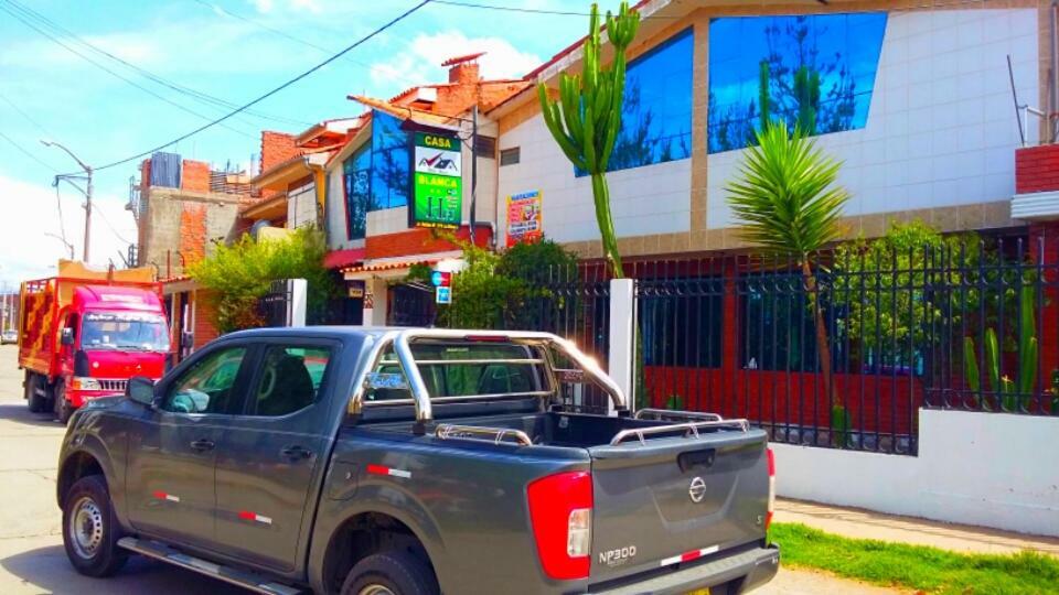Casa Blanca Hospedaje Huamancaca Extérieur photo