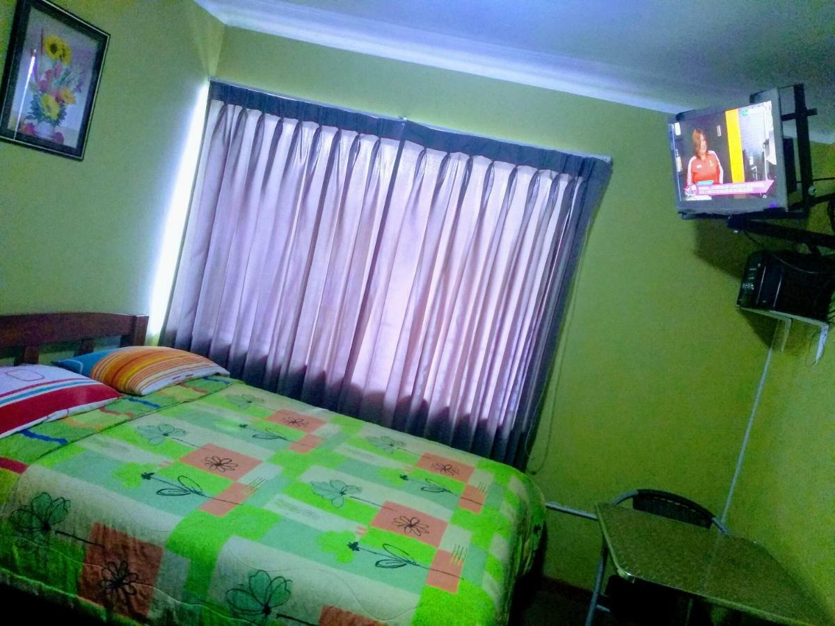 Casa Blanca Hospedaje Huamancaca Extérieur photo