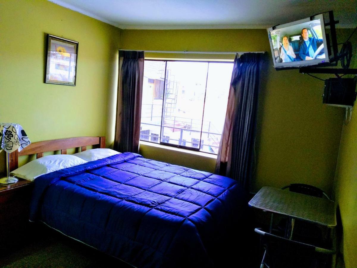 Casa Blanca Hospedaje Huamancaca Chambre photo