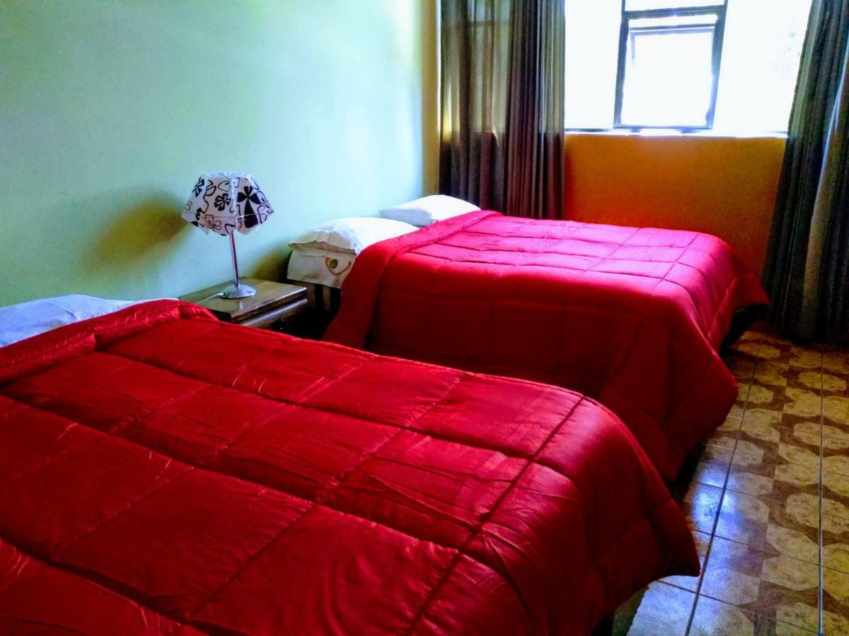 Casa Blanca Hospedaje Huamancaca Chambre photo