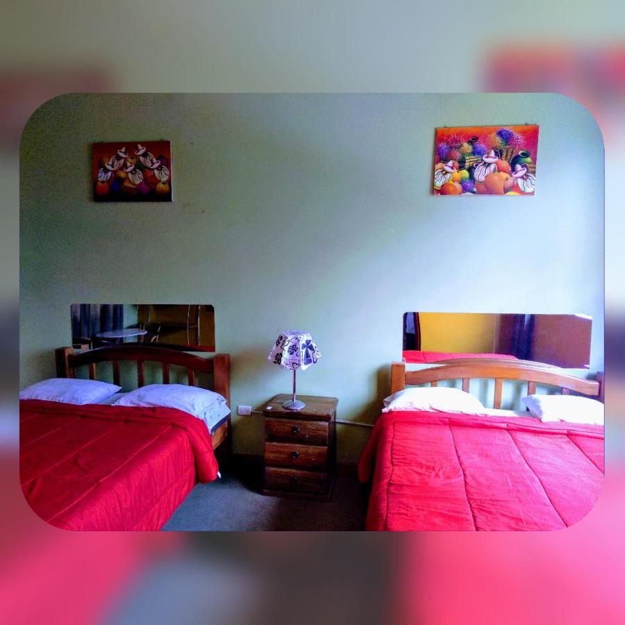 Casa Blanca Hospedaje Huamancaca Extérieur photo