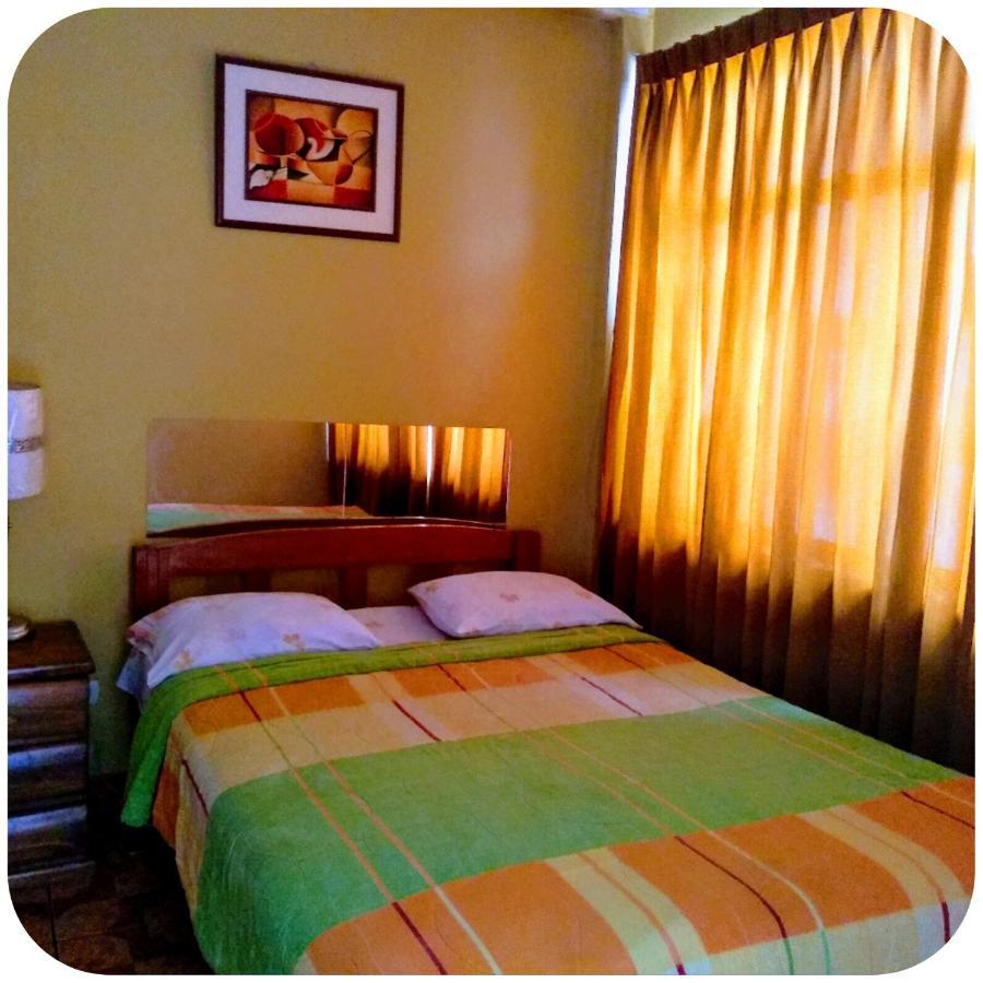 Casa Blanca Hospedaje Huamancaca Extérieur photo